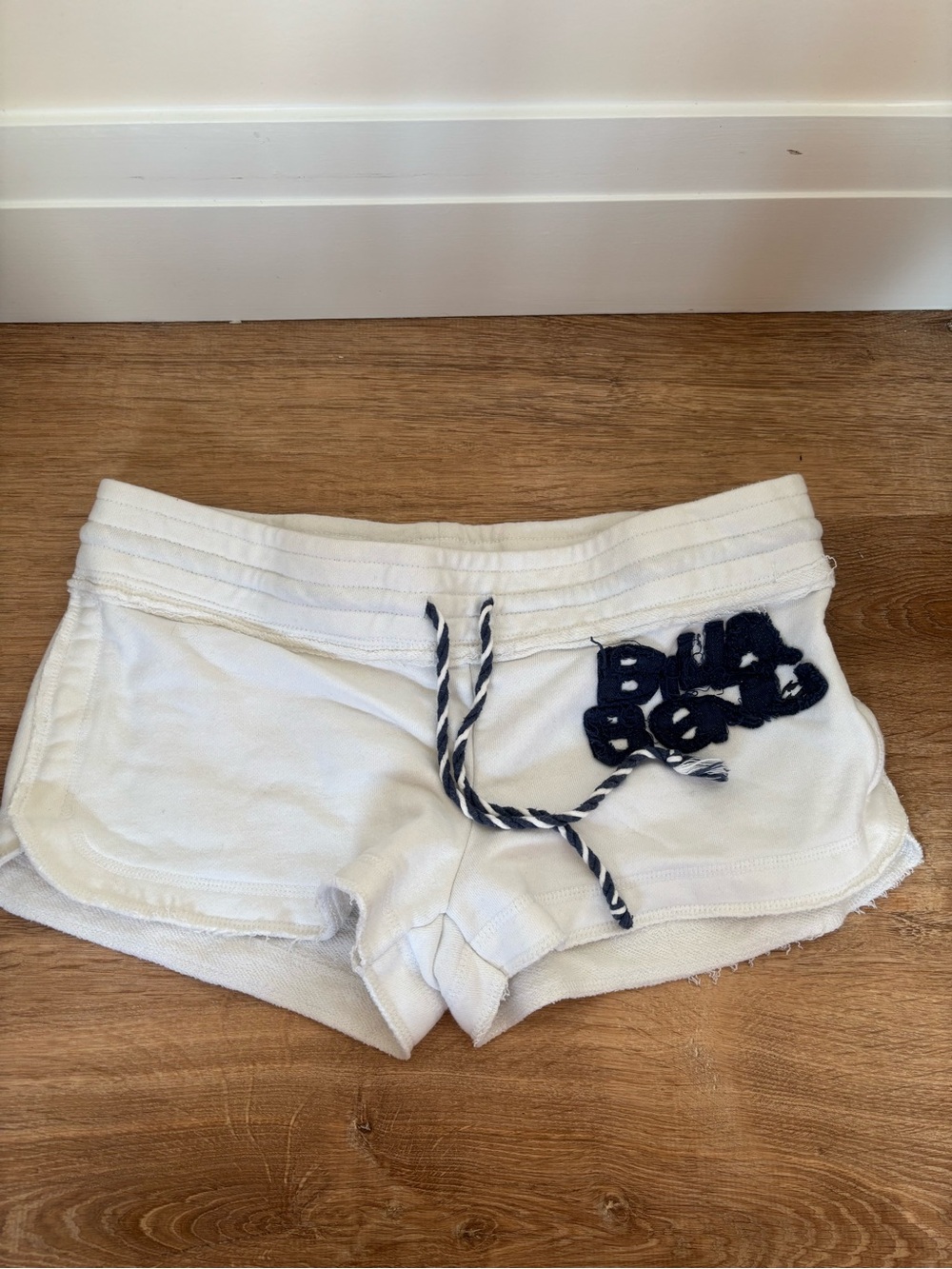 Billabong women’s size medium mini shorts